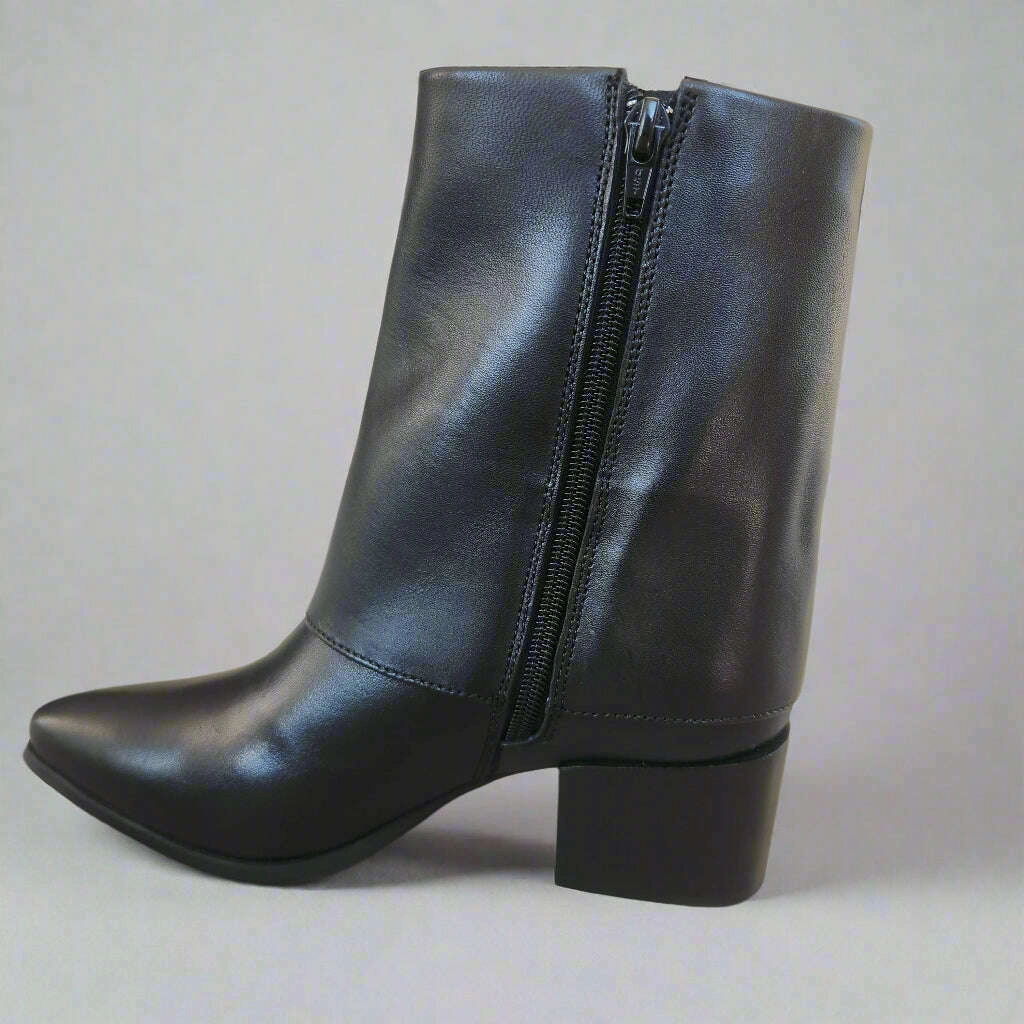 Axles Boots CHOCOLAT BLU - Leeza - Black or Brown