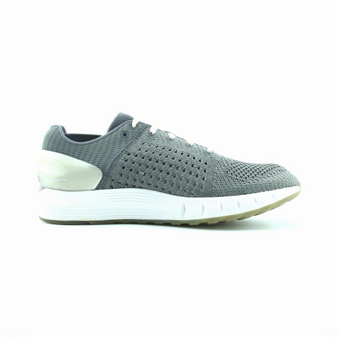 UNDER ARMOUR  HOVR SONIC CONNECTED Low Cushion Running Shoes