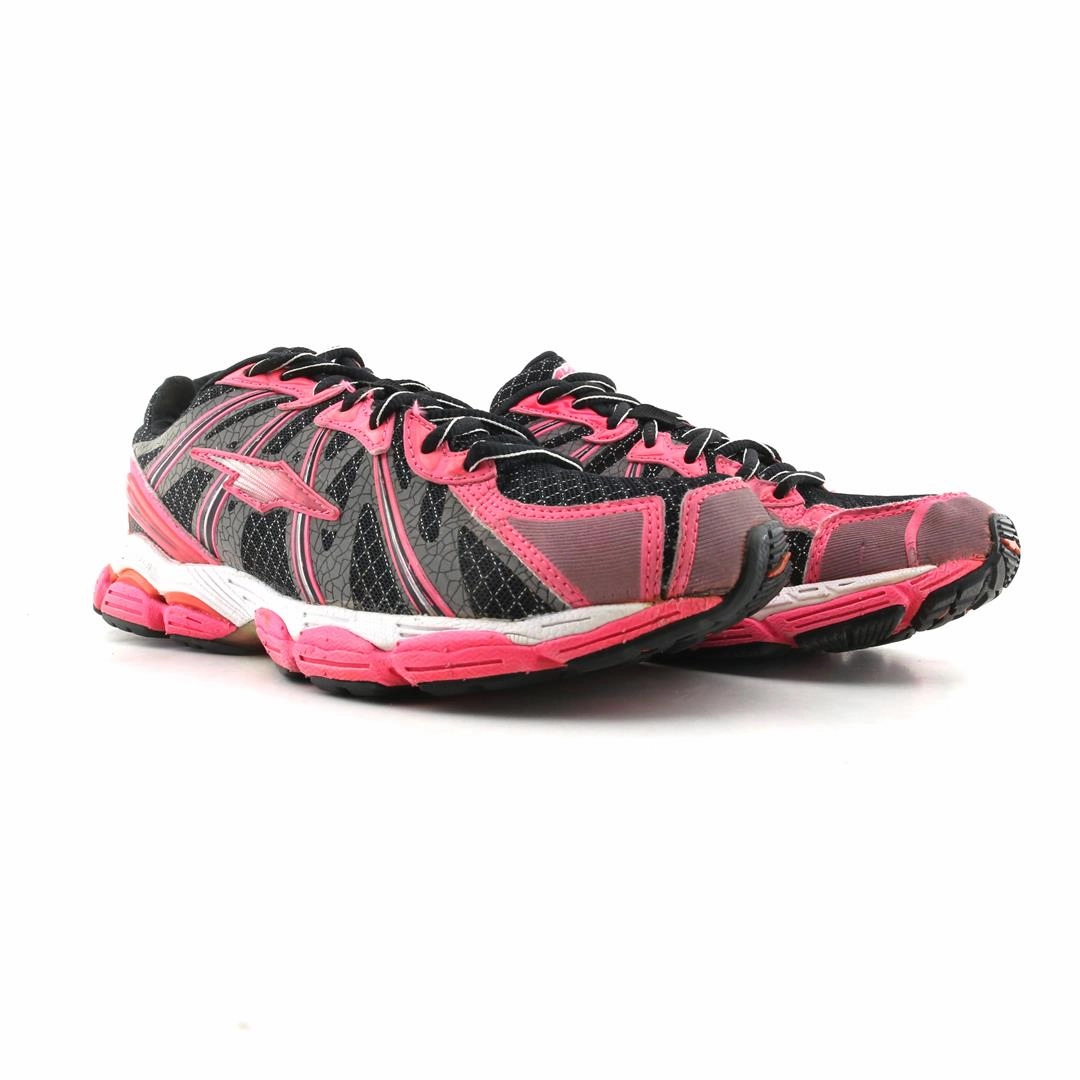 AVIA . Mid Distance Running Shoes