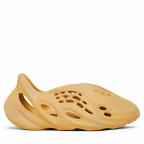 adidas Yeezy Foam RNNR Desert Sand Adidas Mark Gonzales Shoes