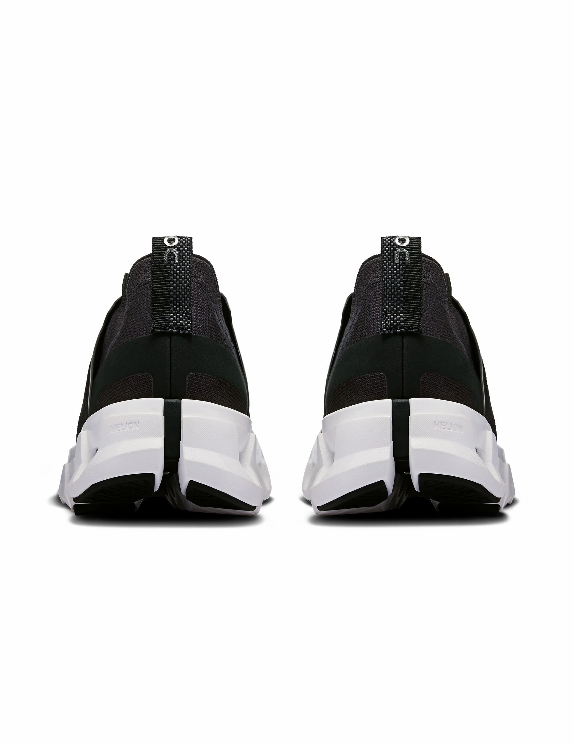 Cloudswift 4 - Black/White Wide Fit Running Shoes