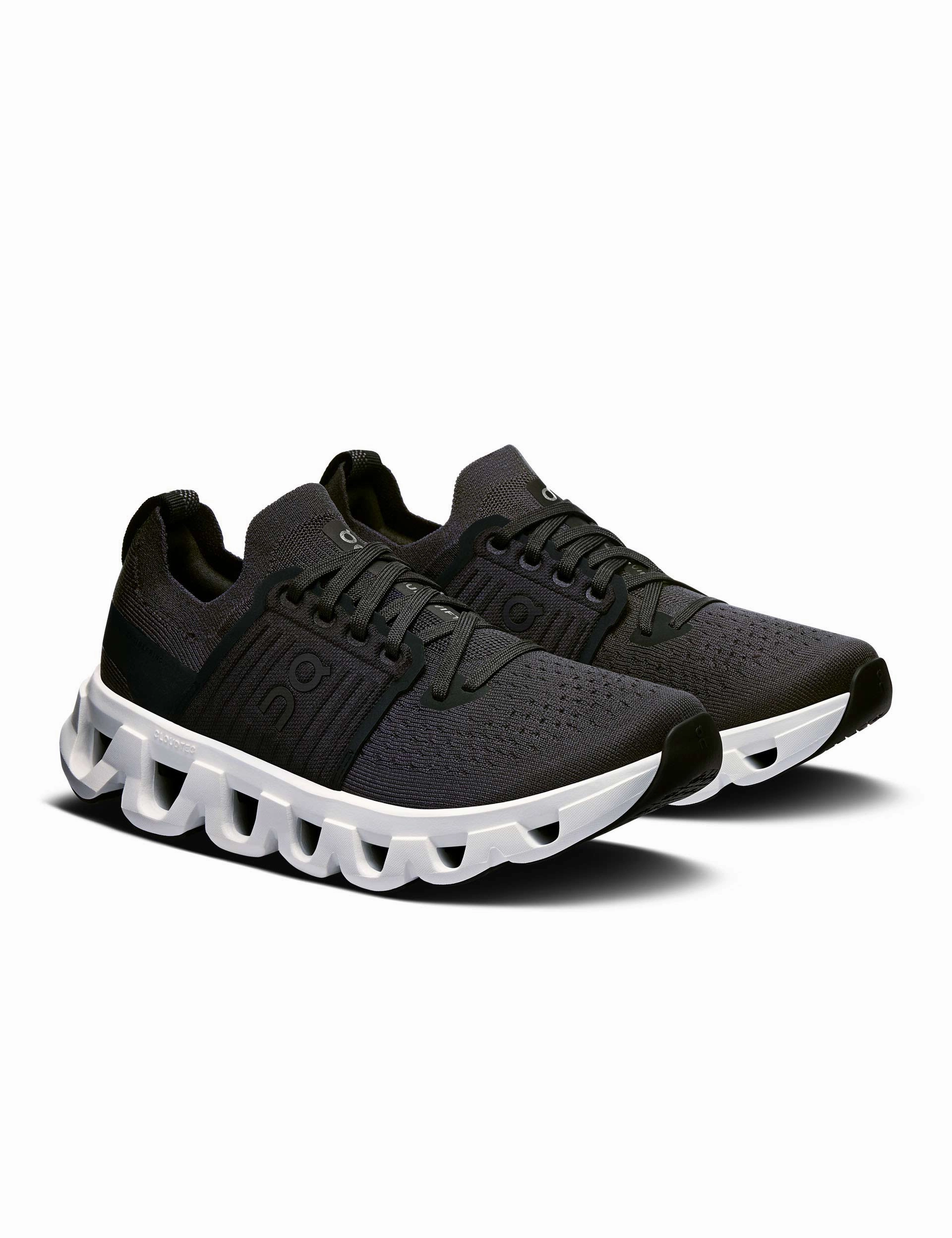 Cloudswift 4 - Black/White Trail Running Vs Road Running Shoes