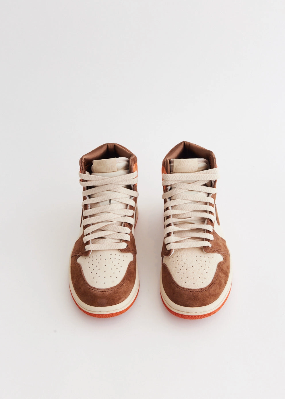 Women's Air Jordan 1 Retro High OG 'Cacao Wow' Sneakers Orange And Black Nike Shoes