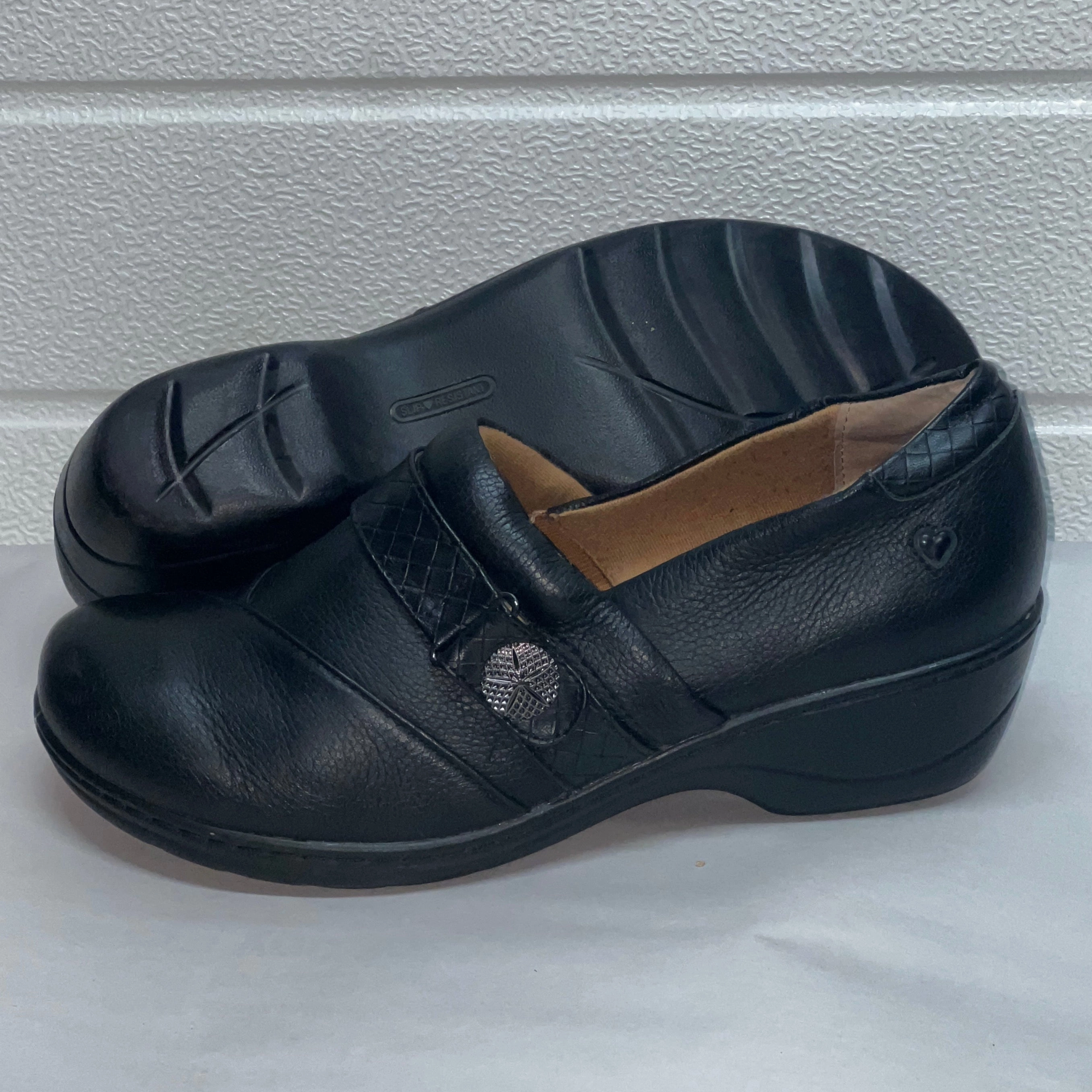 Womens Nurse Mates Kris Pillow-top lightwiect Comfort  Clog 11M Black leather Climbing Shoes Resoled