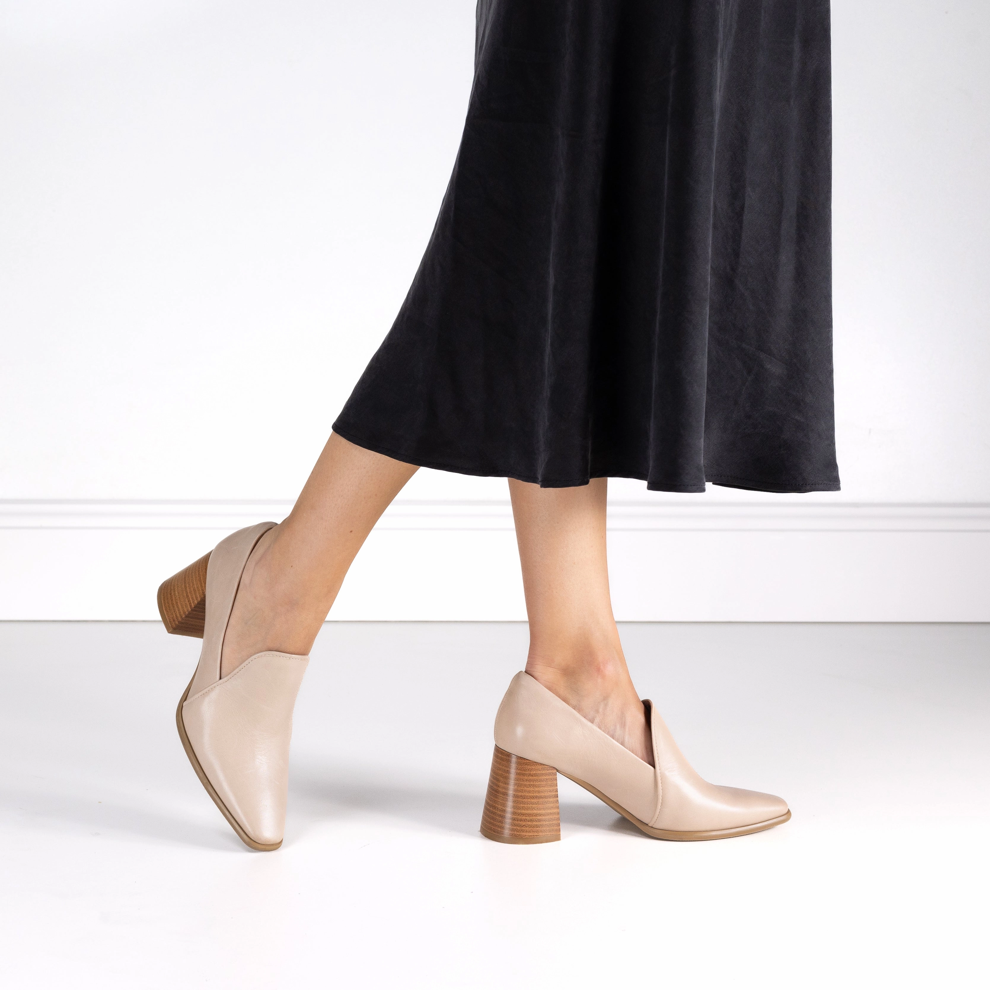 High Heel Fetish Porn ZANDRA